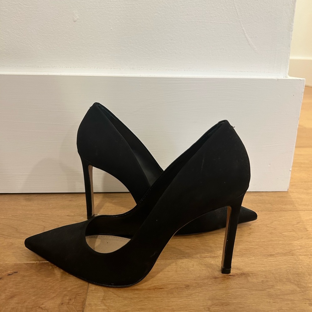 Schutz size 7.5 black Pump